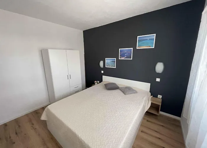 Haus Jelena 3 Apartman Biograd Na Moru